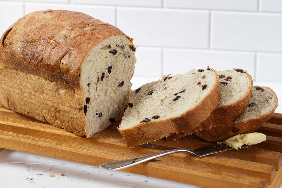 Raisin bread